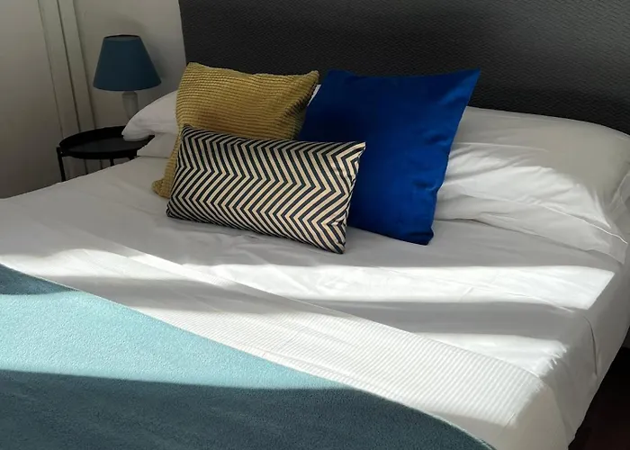 Charming Navona 3*